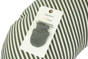 Organic Scratch Mittens in Gray by True Two x L'ovedbaby